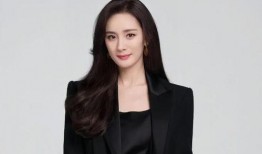 杨幂娱乐圈最新爆料,揭秘明星背后的故事